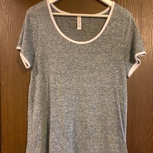 Lularoe Classic Tee short sleeve top